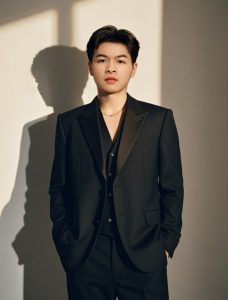 文杰 高级纹绣师